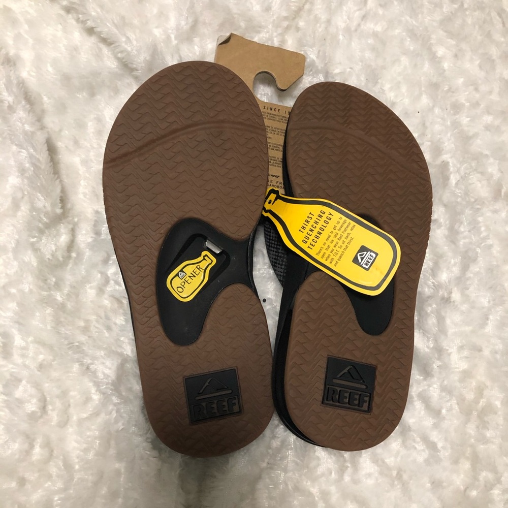 Flip flops - Picture 2 of 2